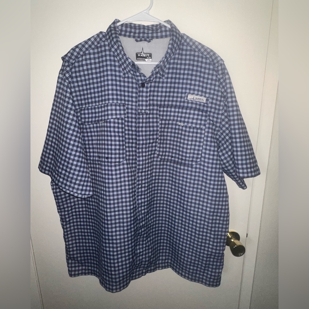 Habit Blue Fishing Shirt - Button Down size XL